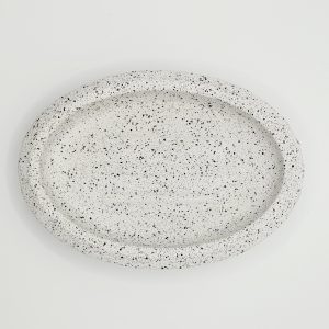 Oval Soap Dish with Central Ridges